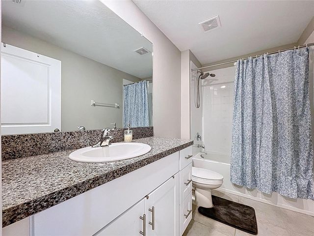 5420 LESLIE CANYON DRIVE, Wimauma, FL 33598