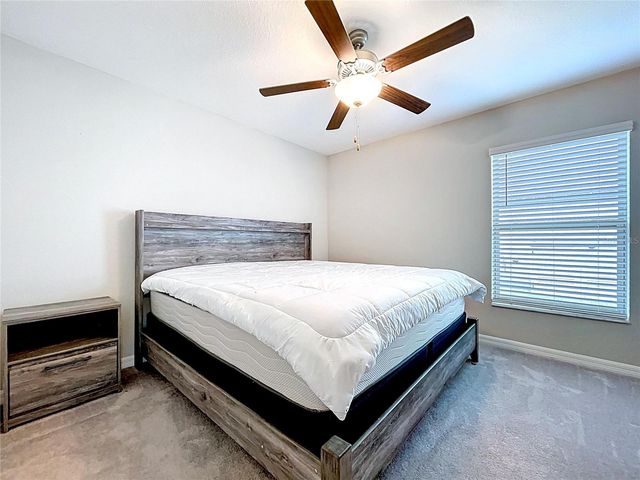 5420 LESLIE CANYON DRIVE, Wimauma, FL 33598