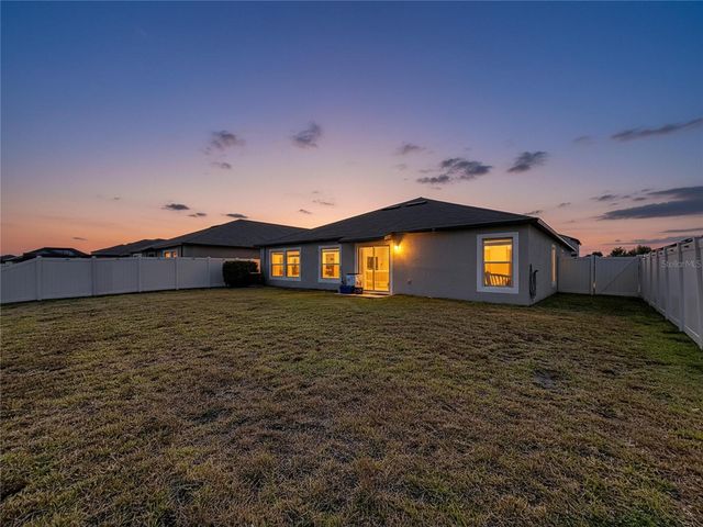 5420 LESLIE CANYON DRIVE, Wimauma, FL 33598