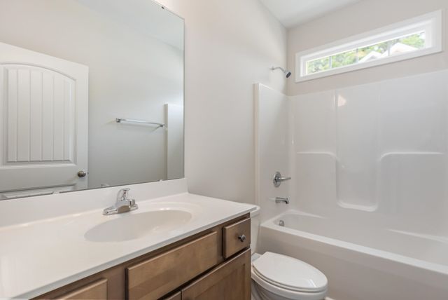 924 Woodside Dr., Conway, SC 29526
