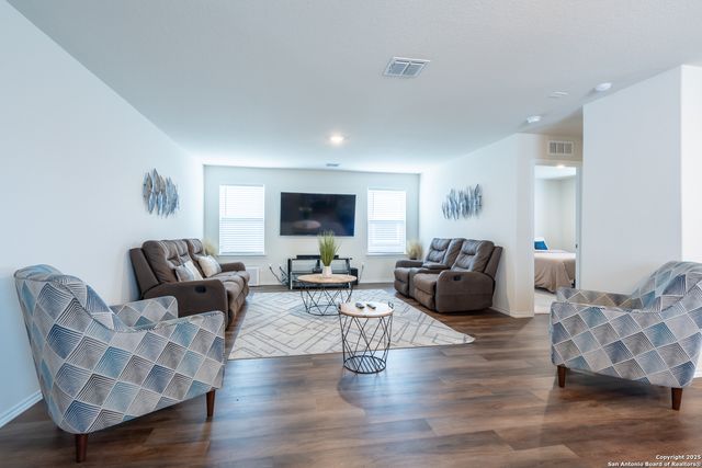 5802 Rolling Glen, San Antonio, TX 78218