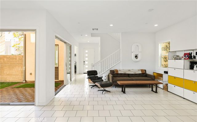 107 Terrapin, Irvine, CA 92618