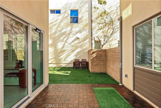 107 Terrapin, Irvine, CA 92618