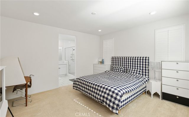 107 Terrapin, Irvine, CA 92618