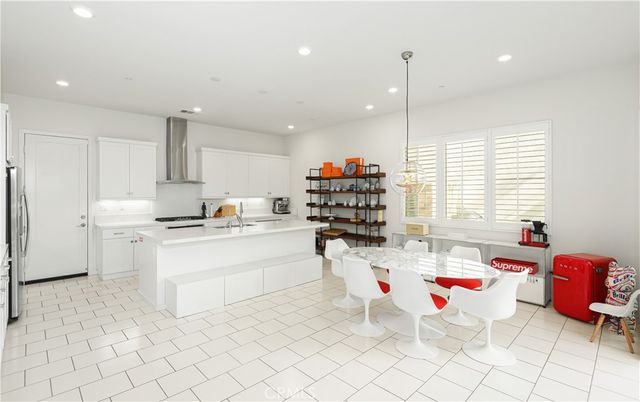 107 Terrapin, Irvine, CA 92618