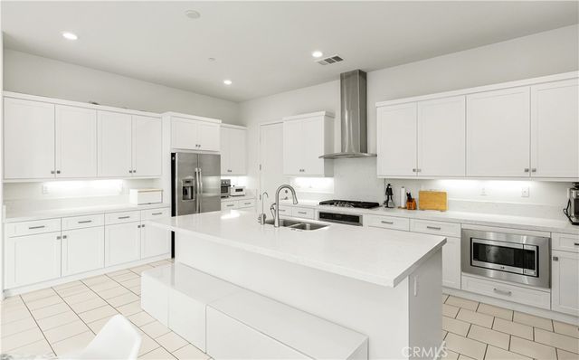 107 Terrapin, Irvine, CA 92618