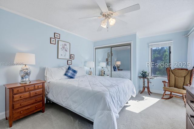 1 Gloucester Rd Apt 105, Hilton Head Island, SC 29928