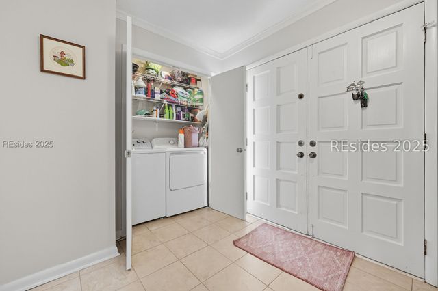 1 Gloucester Rd Apt 105, Hilton Head Island, SC 29928