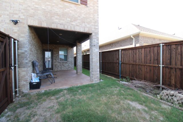 2141 Miramar Drive, Little Elm, TX 75068