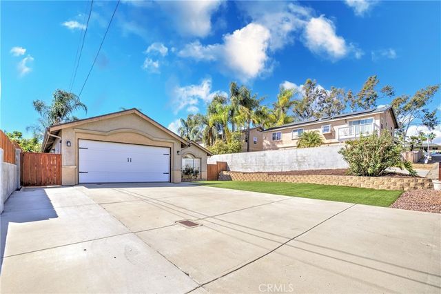 117 Morro, Fallbrook, CA 92028