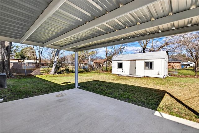 1407 Royal Drive, Kaufman, TX 75142