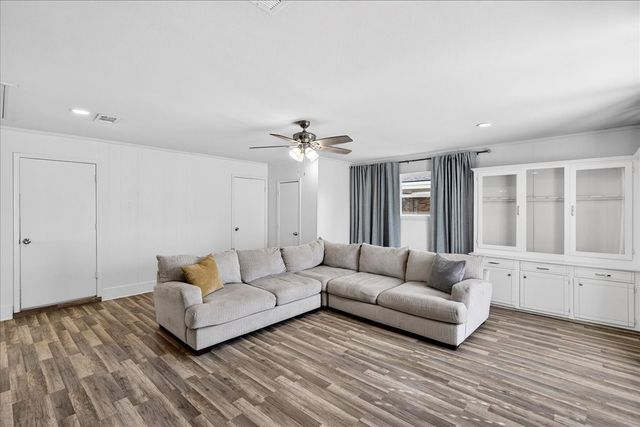 1407 Royal Drive, Kaufman, TX 75142