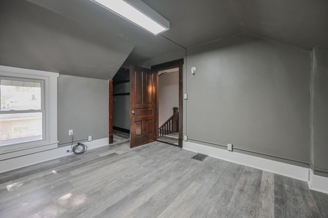 124 College, Urbana, OH 43078