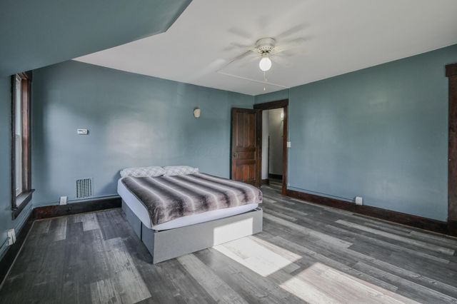 124 College, Urbana, OH 43078