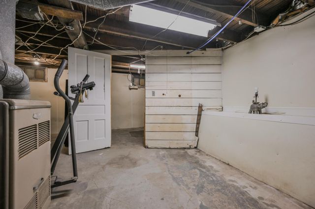 124 College, Urbana, OH 43078