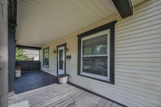 124 College, Urbana, OH 43078