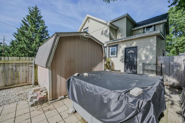 124 College, Urbana, OH 43078
