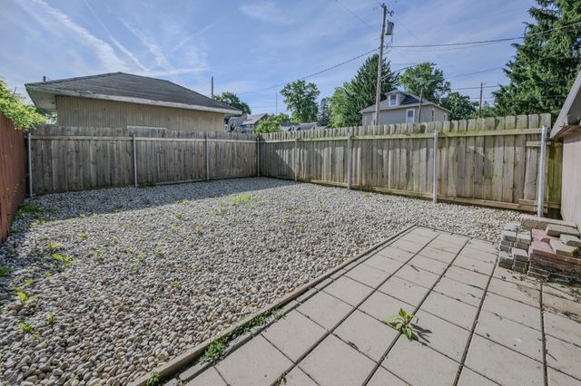 124 College, Urbana, OH 43078