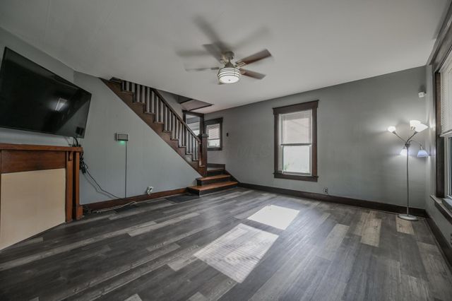 124 College, Urbana, OH 43078