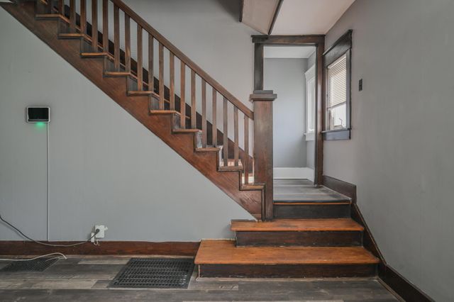 124 College, Urbana, OH 43078