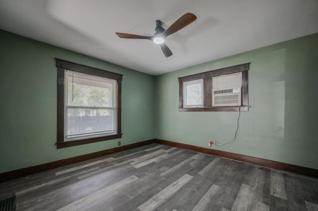 124 College, Urbana, OH 43078