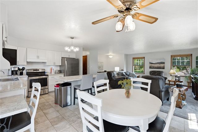 1823 Maue Road, Miami Twp, OH 45342