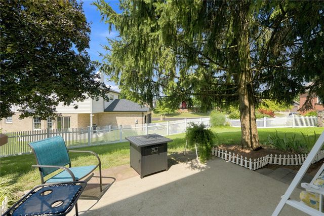 1823 Maue Road, Miami Twp, OH 45342