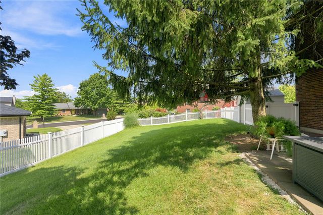 1823 Maue Road, Miami Twp, OH 45342