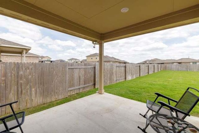 17621 Fairbridge LN, Manor, TX 78653