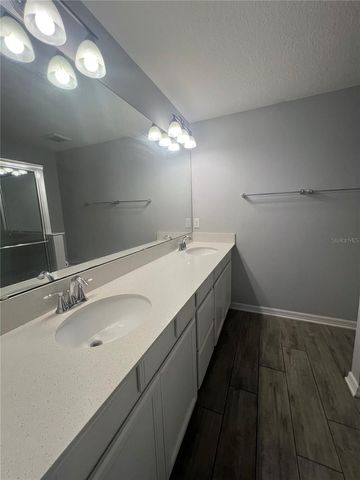 104 CEDAR BARK, Sanford, FL 32771