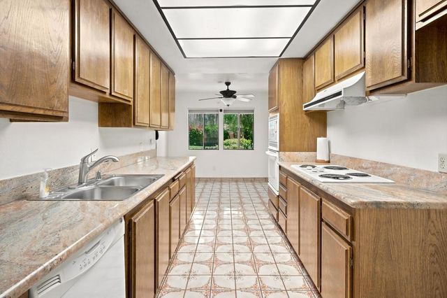 74984 S Chateau Circle, Indian Wells, CA 92210