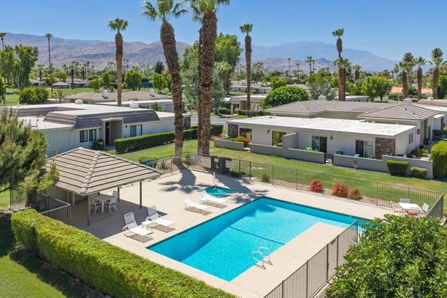 74984 S Chateau Circle, Indian Wells, CA 92210