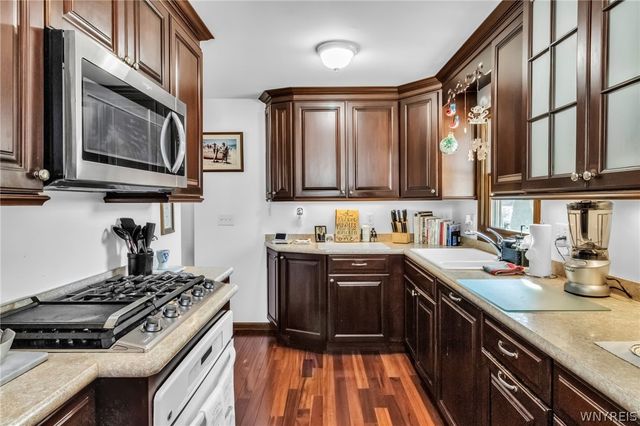 4178 East River Road, Grand Island, NY 14072