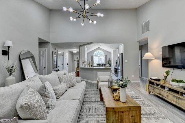 5496 Amber Cove Way, Flowery Branch, GA 30542