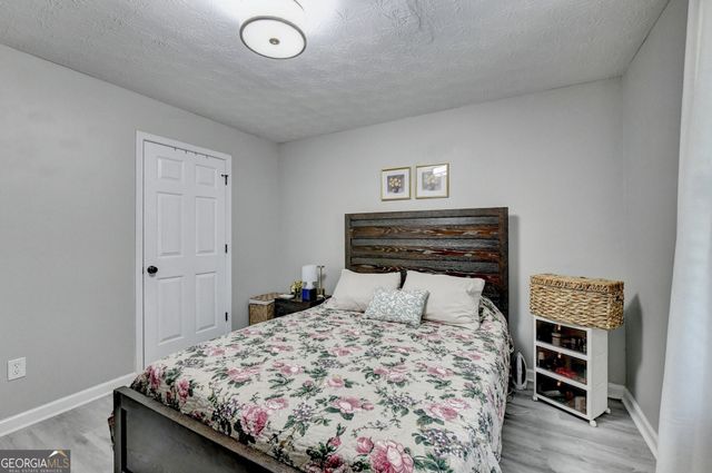 5496 Amber Cove Way, Flowery Branch, GA 30542