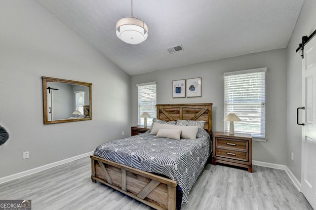 5496 Amber Cove Way, Flowery Branch, GA 30542