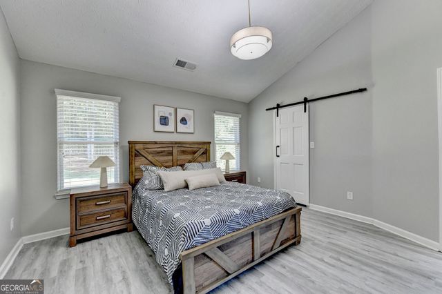 5496 Amber Cove Way, Flowery Branch, GA 30542