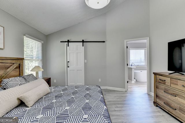 5496 Amber Cove Way, Flowery Branch, GA 30542
