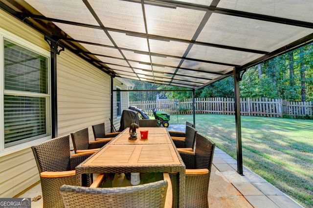 5496 Amber Cove Way, Flowery Branch, GA 30542