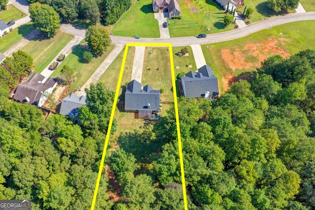 5496 Amber Cove Way, Flowery Branch, GA 30542