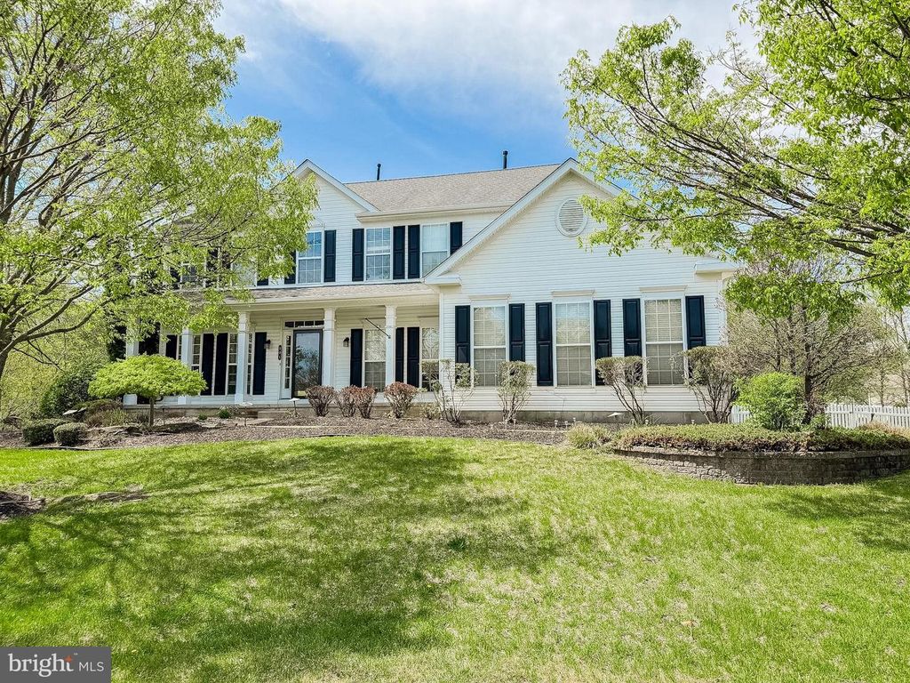 501 SQUIRREL CT, Mullica Hill, NJ 08062