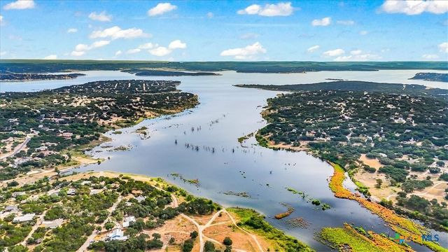 154 Double Tree Lane, Canyon Lake, TX 78133