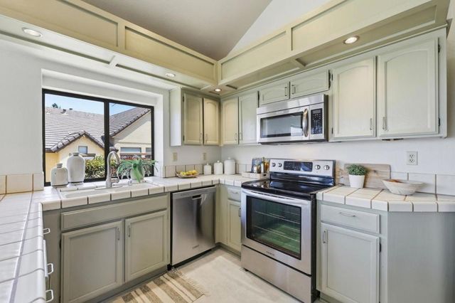 7711 Galloway Drive, San Jose, CA 95135