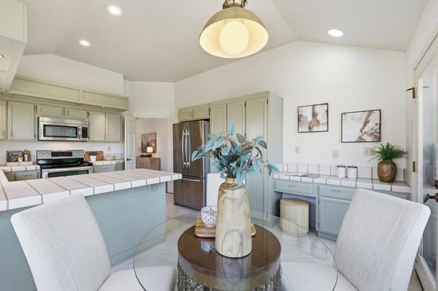 7711 Galloway Drive, San Jose, CA 95135