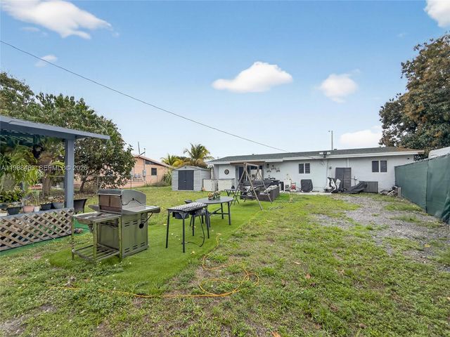 19800 NW 5th Ave, Miami Gardens, FL 33169