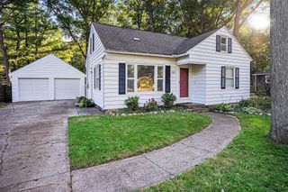 340 4th Avenue, Holland Twp, MI 49424