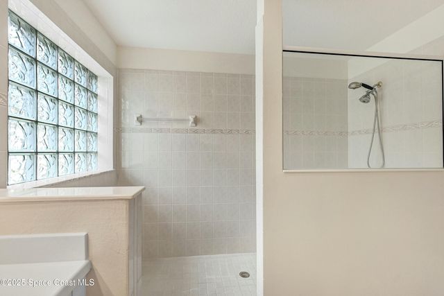 7105 Mendell Way, Melbourne, FL 32940