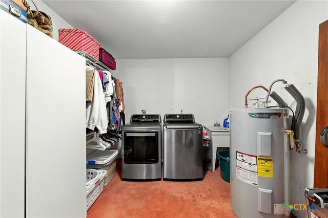 444 Wattsville Road, Luling, TX 78648