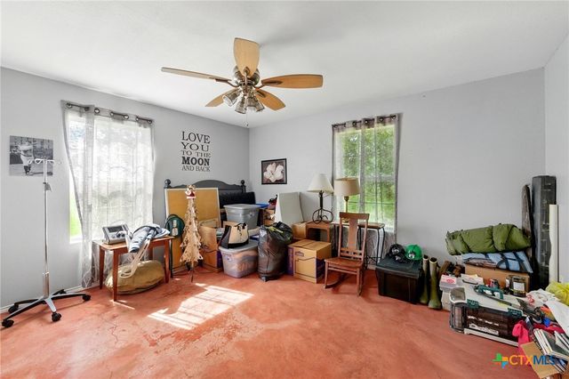 444 Wattsville Road, Luling, TX 78648