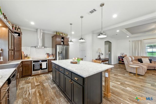 444 Wattsville Road, Luling, TX 78648